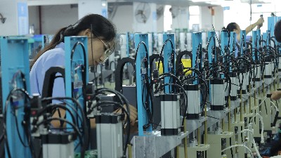 超聲波焊接機(jī)在泡罩包裝焊接中的應(yīng)用、挑戰(zhàn)與應(yīng)對(duì)策略